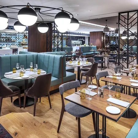 Marriott מלון 5*