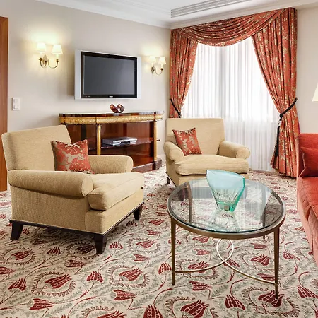 מלון Marriott פראג